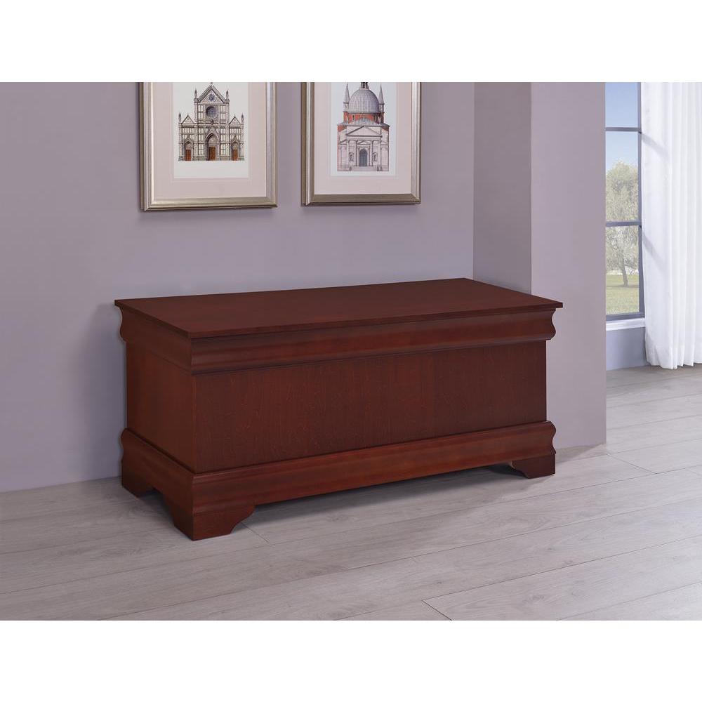 Pablo Rectangular Cedar Chest Warm Brown