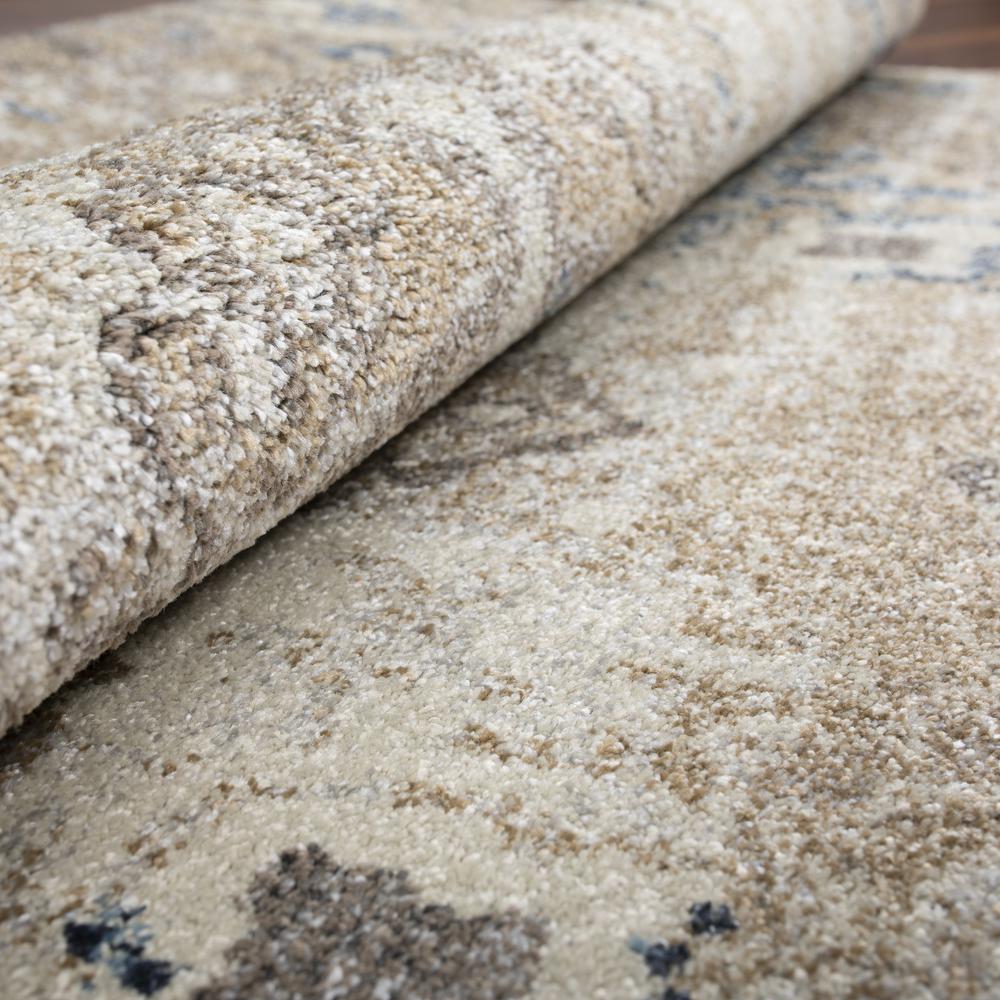 Wellington 39 Beige 5'3"X7'7", Area Rug