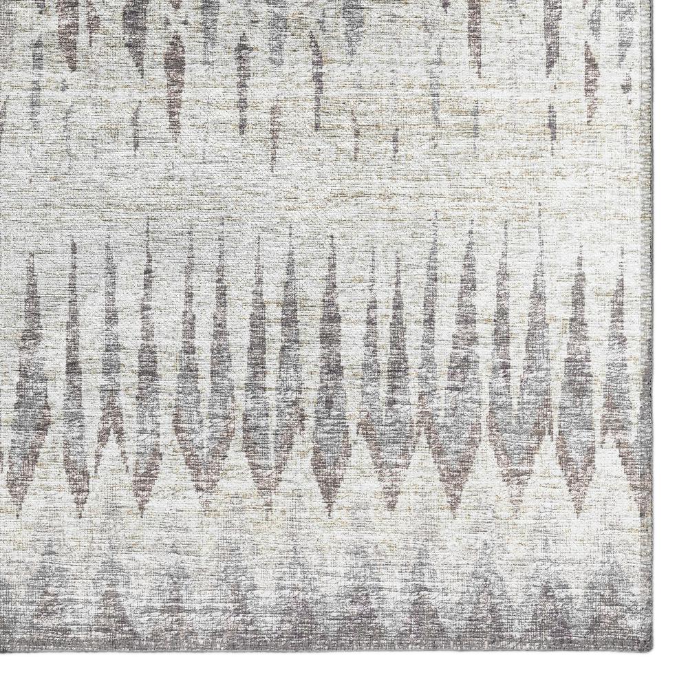 Rylee Beige Transitional Chevron 5' x 7'6" Area Rug Beige ARY35