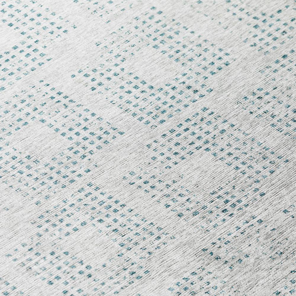 Eleanor Silver Contemporary Geometric 5' x 7'6" Area Rug Silver AER31