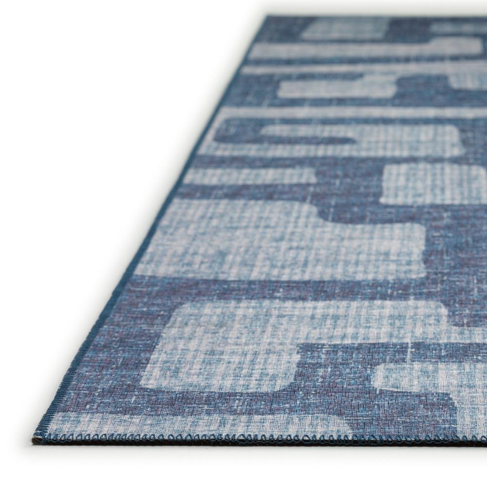 Yuma Blue Contemporary Geometric 5' x 7'6" Area Rug Blue AYU34