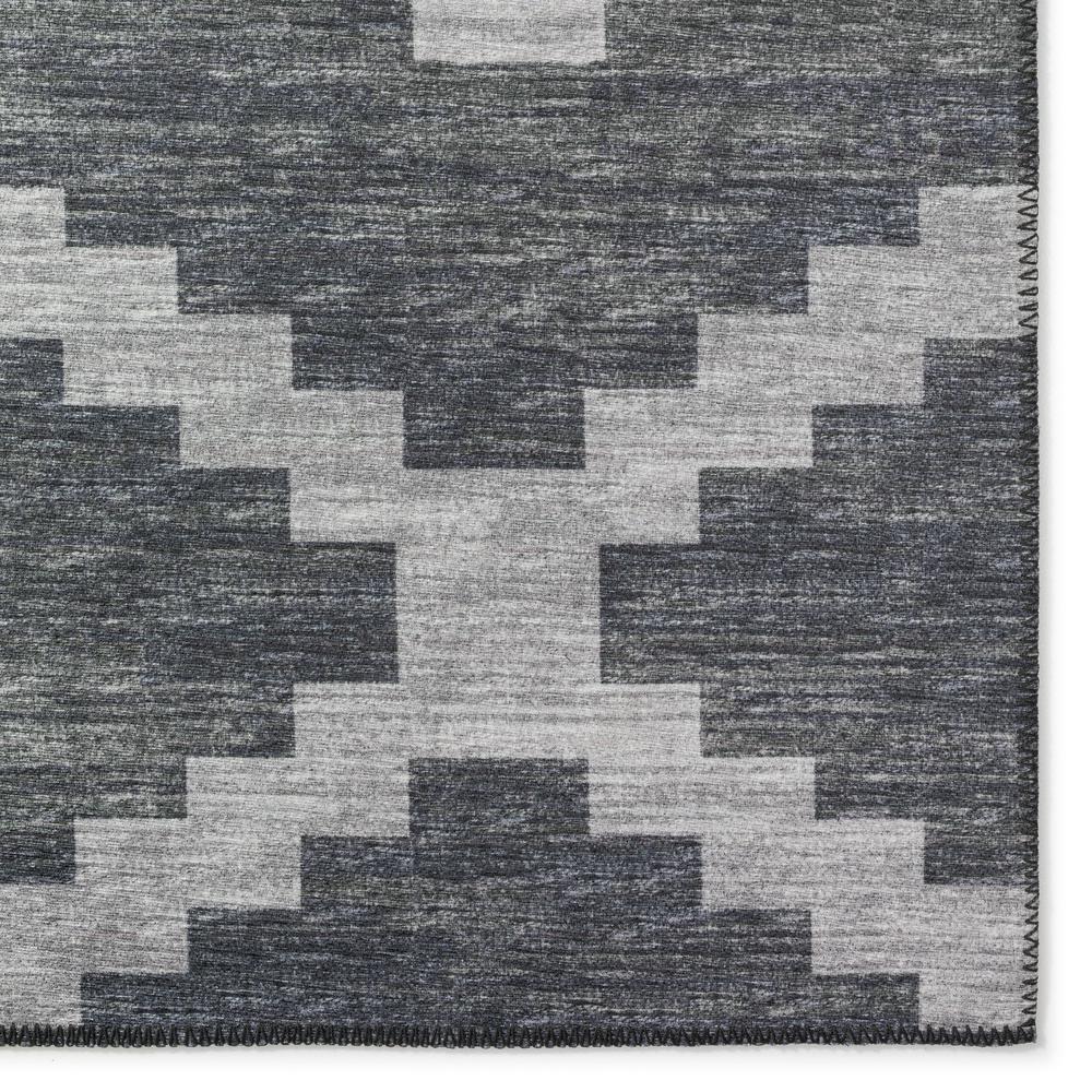 Yuma Gray Bohemian Southwest 8' x 8' Area Rug Gray AYU39