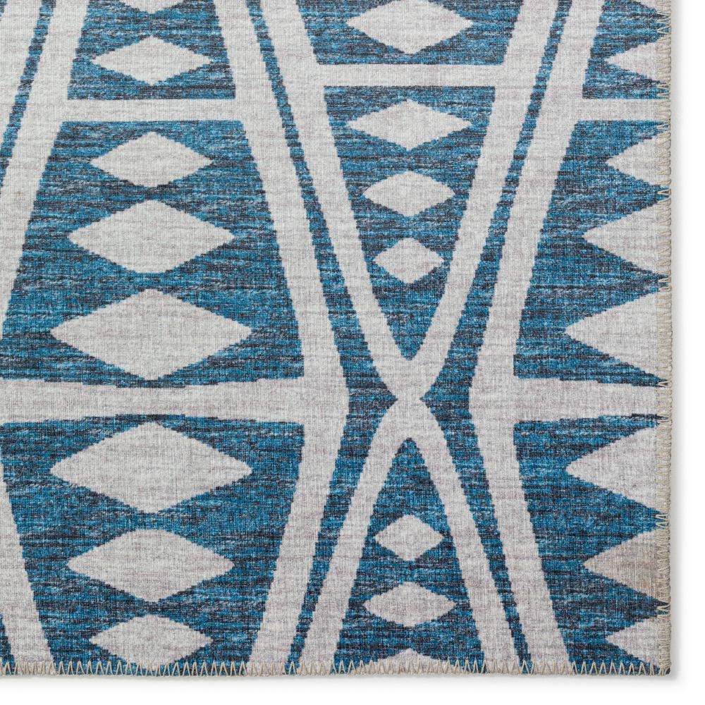 Yuma Blue Southwestern Southwest 8' x 8' Area Rug Blue AYU36