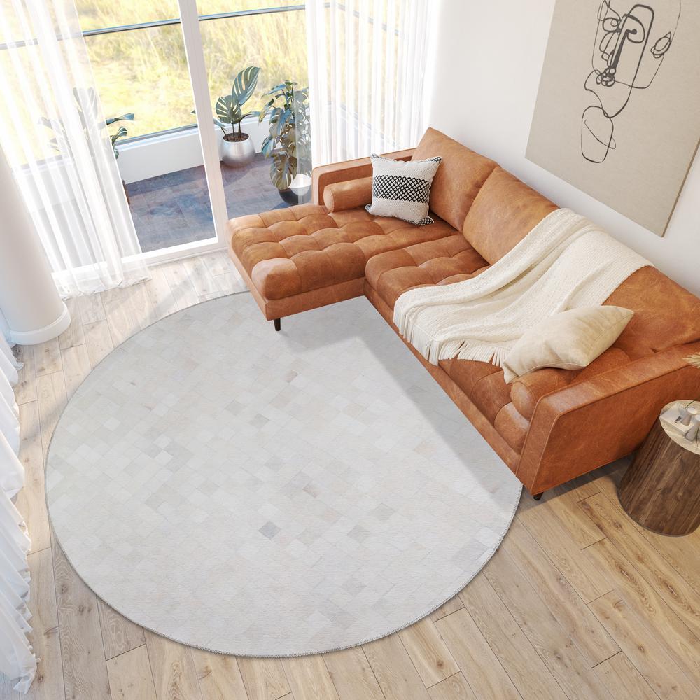 Laredo Ivory Animal Patchwork 8' x 8' Round Rug Ivory ALR32