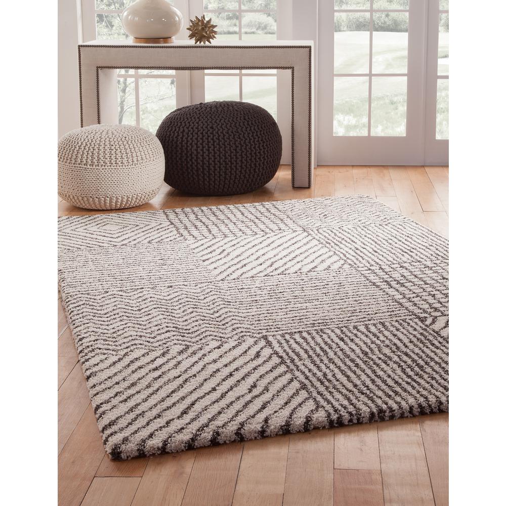 Granada Impressions Ivory/Chocolate Area Rug, 5'3" x 7'6"