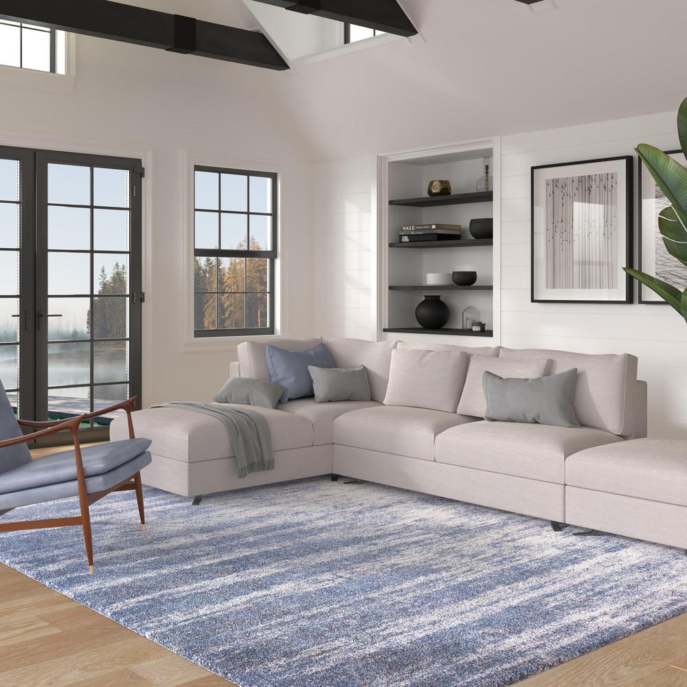 Granada Bristol Ivory/ Blue/ Gray Ombre Area Rug, 5'3" x 7'6"