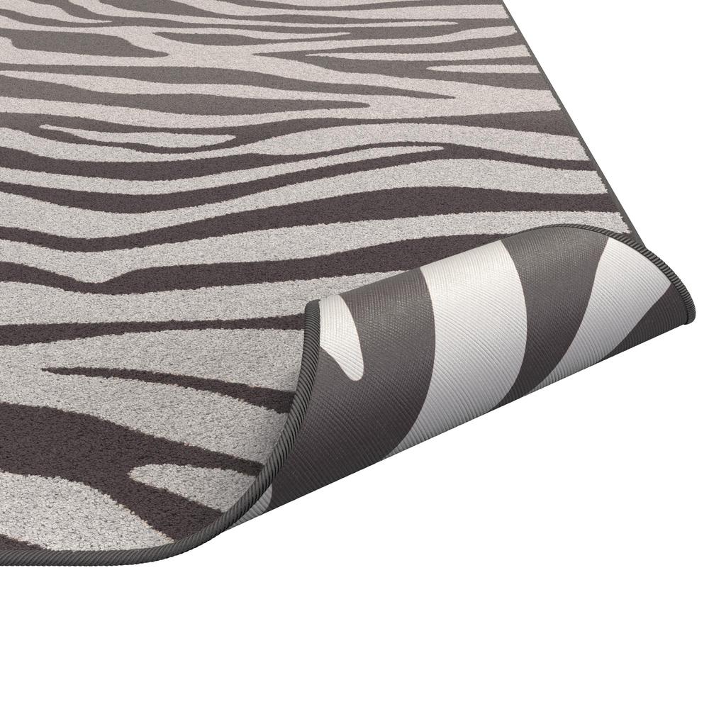 Sonoma Tabora Brown and Gray Viscose Area Rug, 5'3" x 7'6"