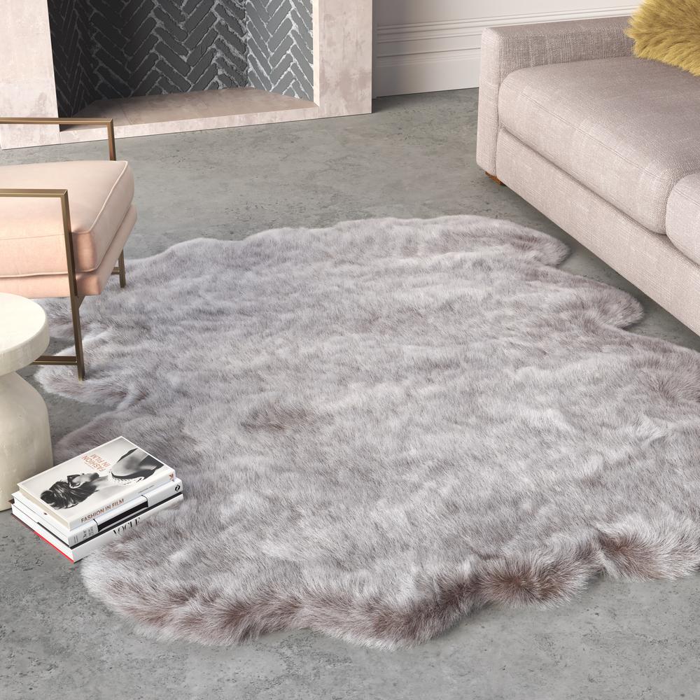 Gloss Dark Grey Faux Fur Area Rug, 6' x 7'5"