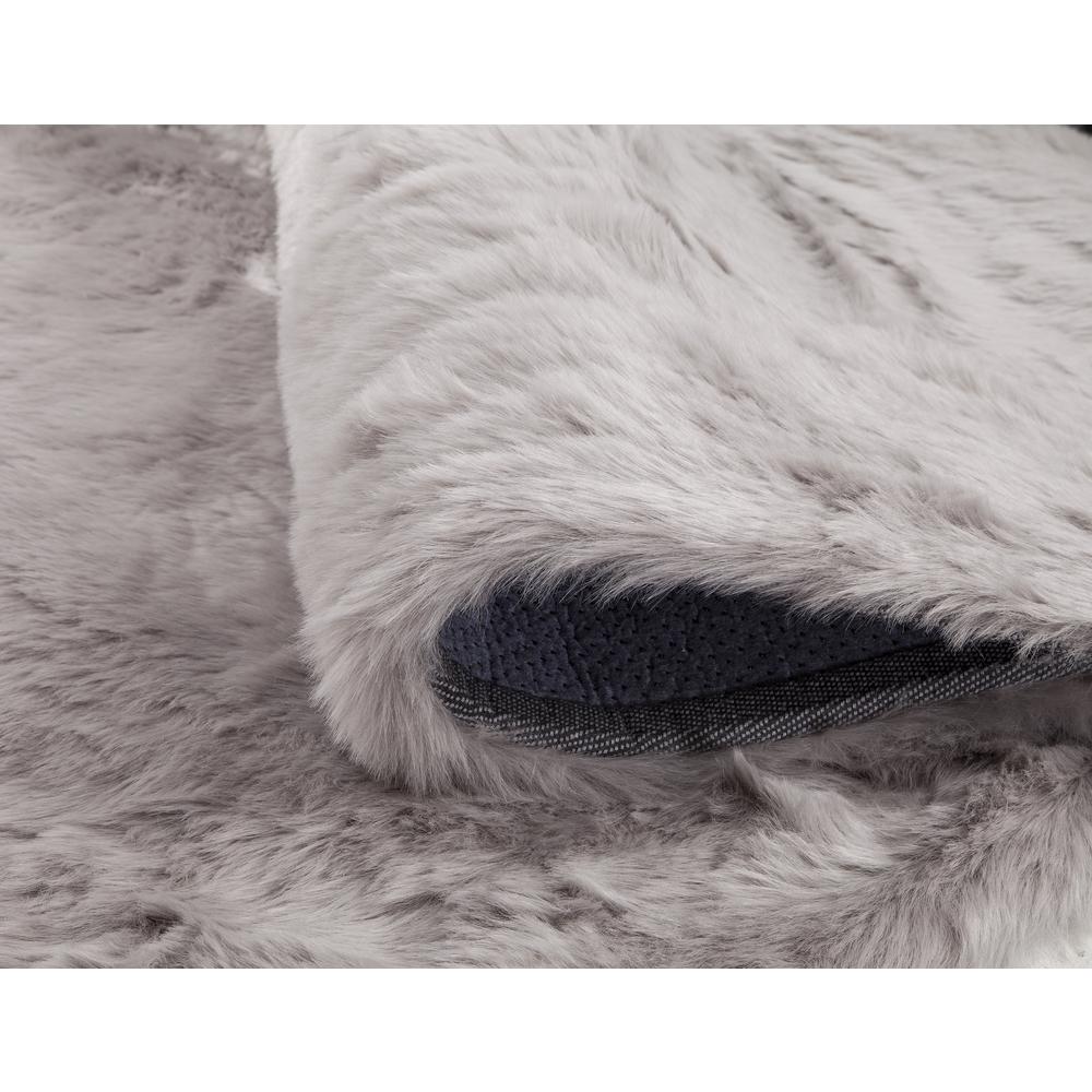 Mink  Silver Faux Fur Area Rug, 5' x 8'
