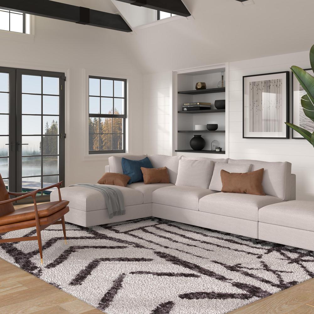 Oasis Juno White and Dark Gray Polyester Area Rug, 7'10" x 10'1"