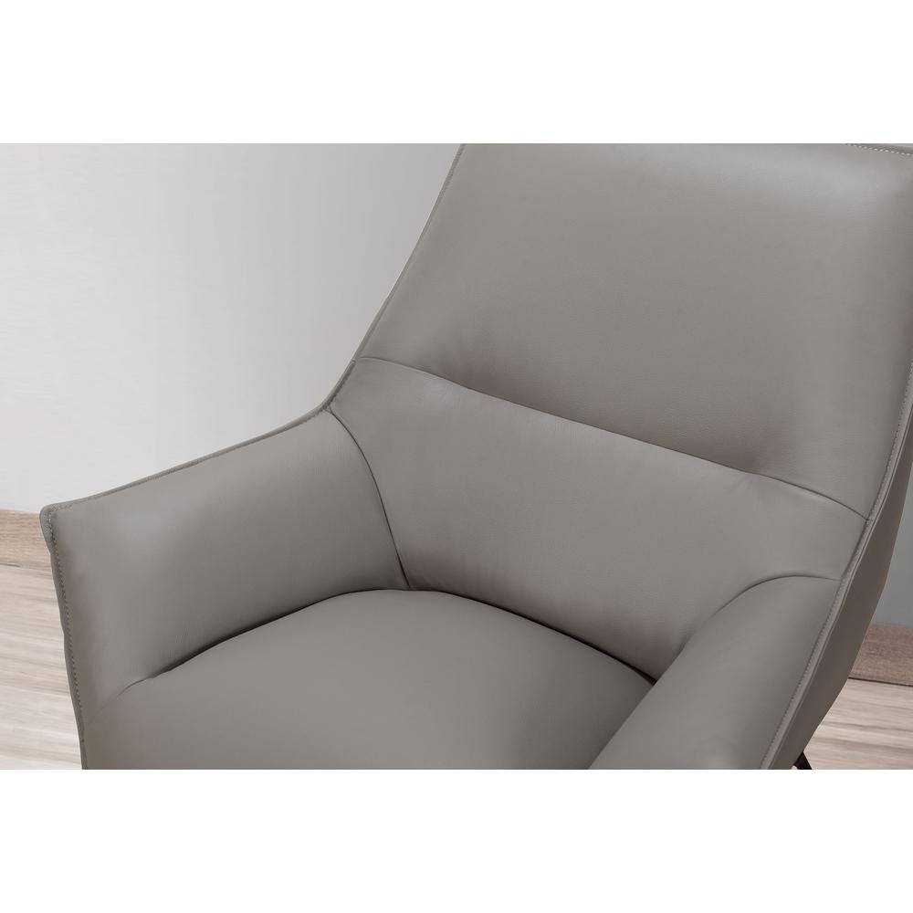 U8943 Accent Chair Legs