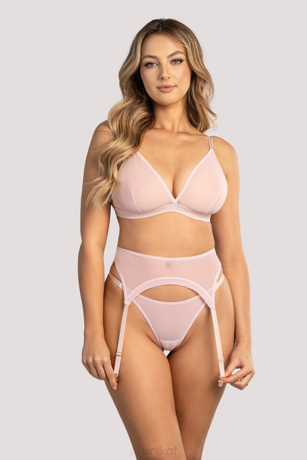 Soft Deep Plunge Bralette Unikat Mia-2