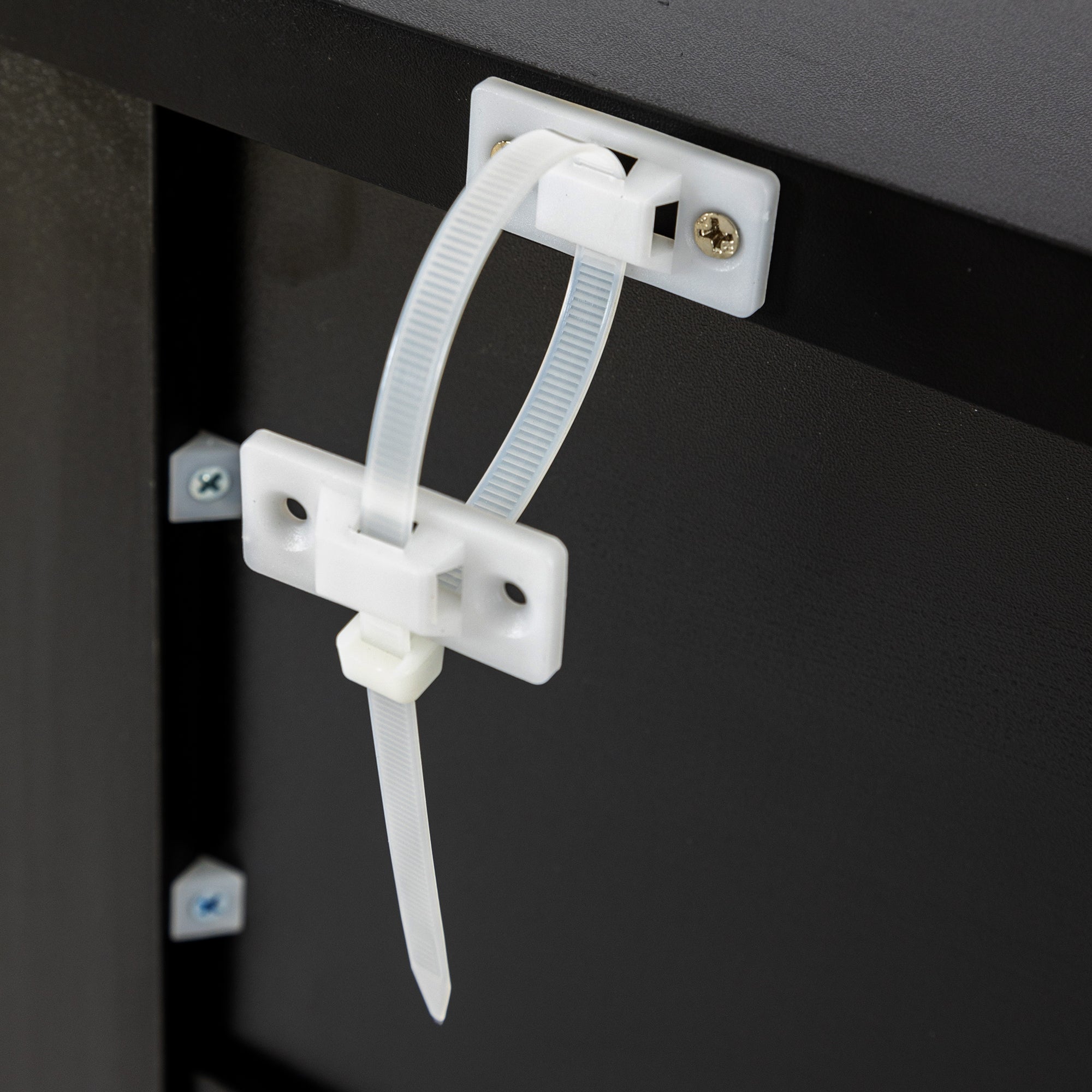 6 Drawers Wood Accent Stylish Dresser Chest and Storage Organizer- Black