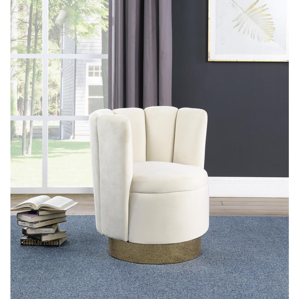 Ellis Velvet Upholstered Swivel Accent Chair in Cream Velvet
