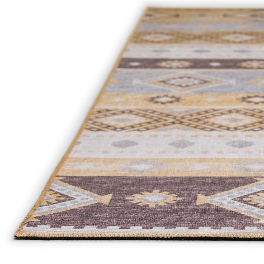 Yuma Gilded Transitional Southwest 5' x 7'6" Area Rug Gilded AYU42