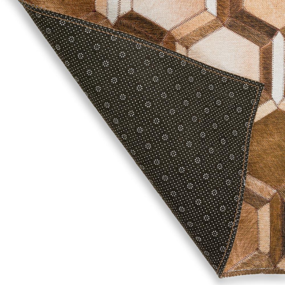 Laredo Brown Animal Patchwork 5' x 7'6" Area Rug Brown ALR31