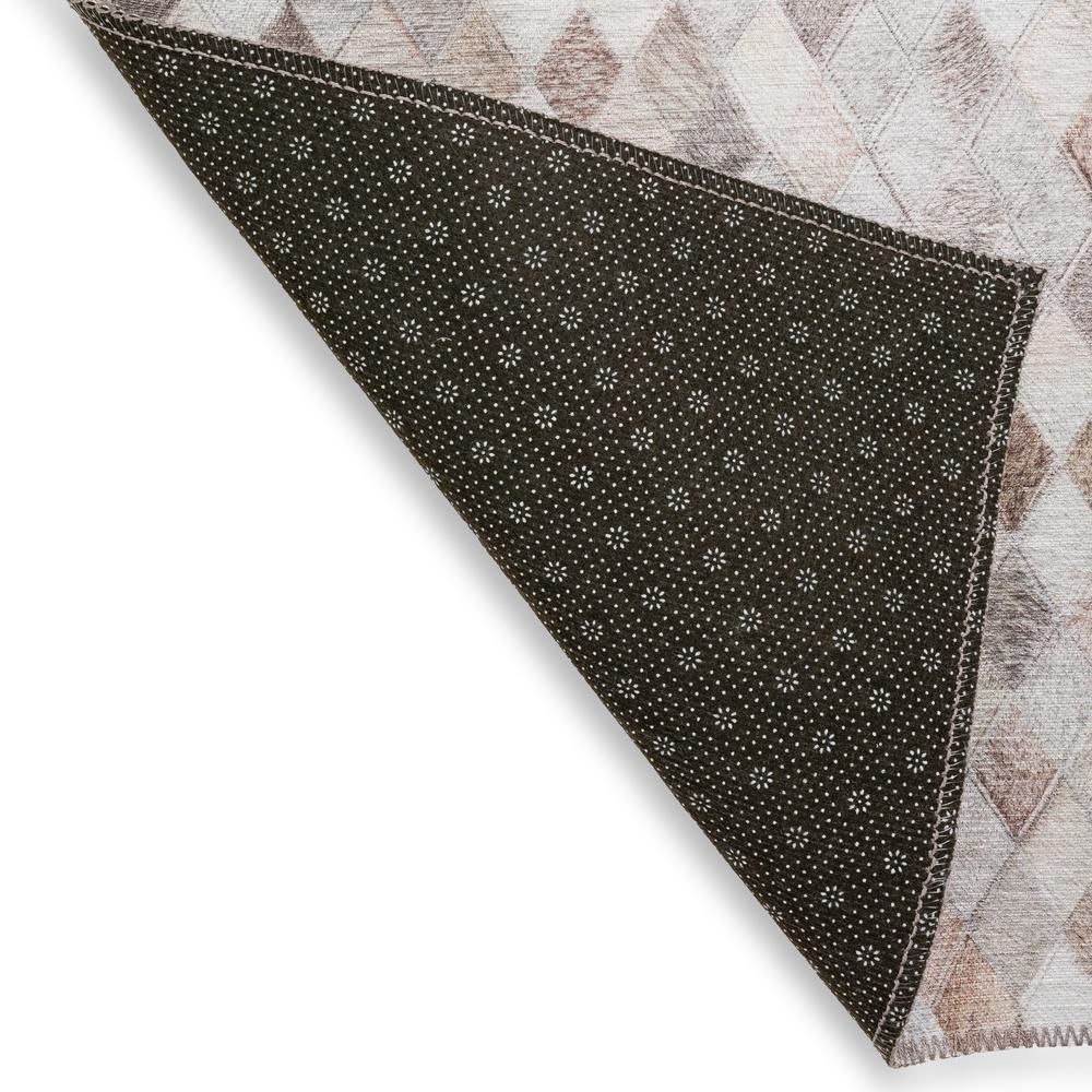 Laredo Gray Animal Patchwork 8' x 10' Area Rug Gray ALR36