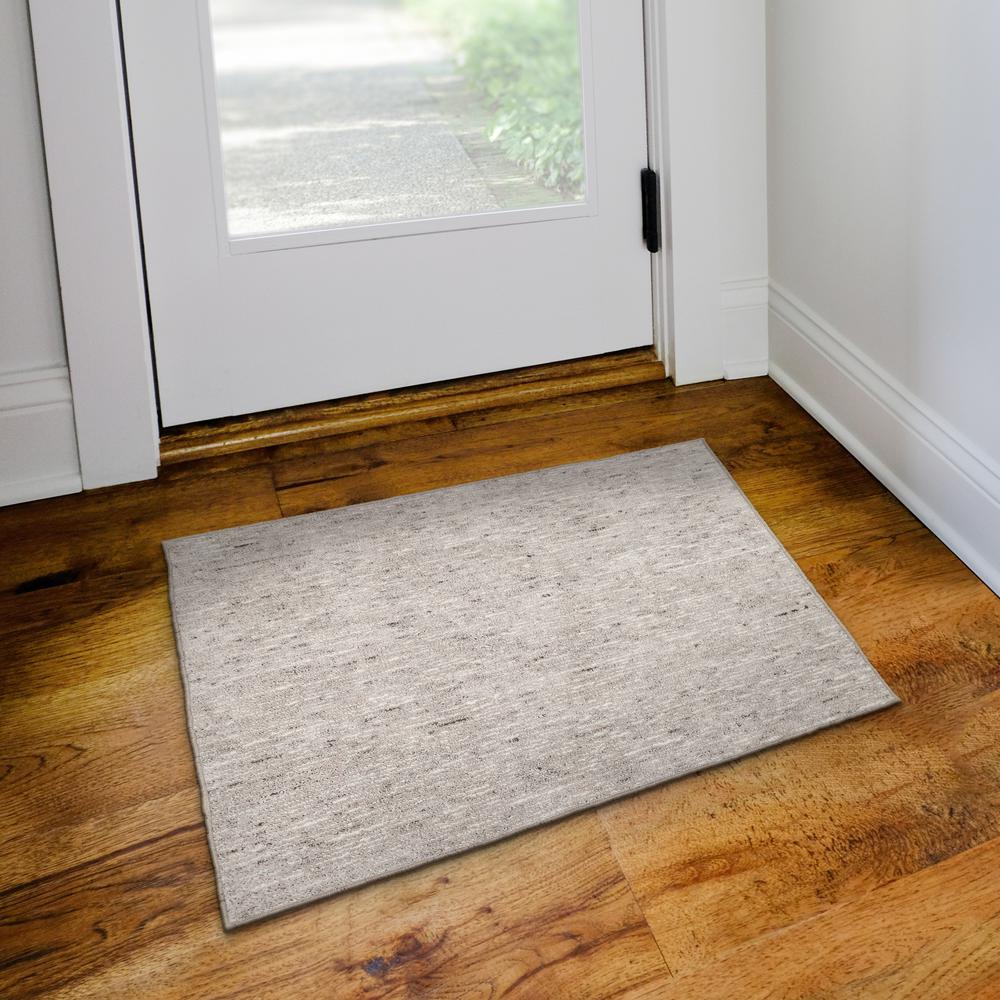 Addison Villager Active Solid White 2’ x 3’ Accent Rug