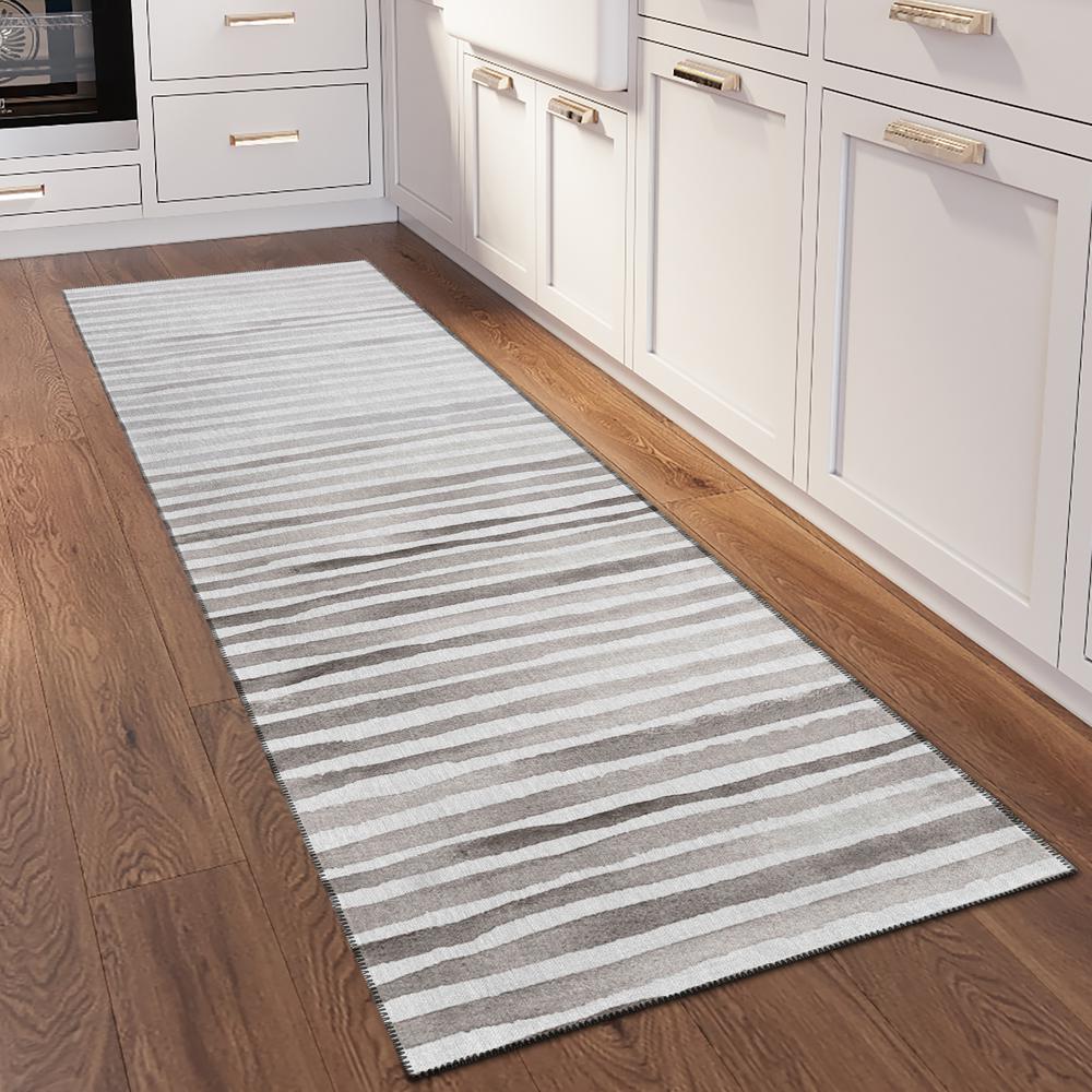 Indoor/Outdoor Surfside ASR38 Gray Washable 2'3" x 7'6" Runner Rug