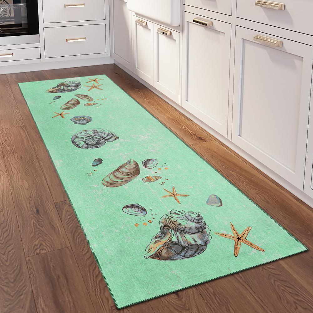 Indoor/Outdoor Surfside ASR39 Green Washable 2'3" x 7'6" Runner Rug