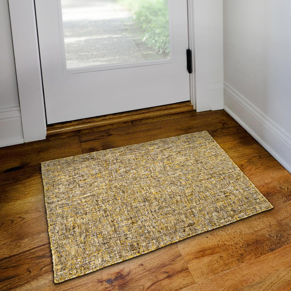 Addison Winslow Active Solid Gold 2’ x 3’ Accent Rug