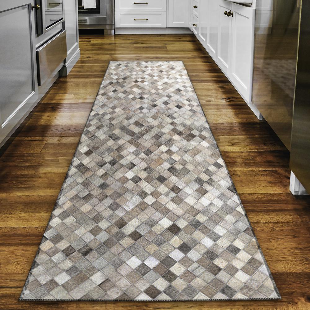 Laredo Gray Animal Patchwork 2'3" x 7'6" Runner Rug Gray ALR36