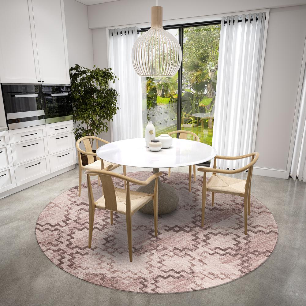 Yuma Mocha Transitional Trellis 8' x 8' Area Rug Mocha AYU45