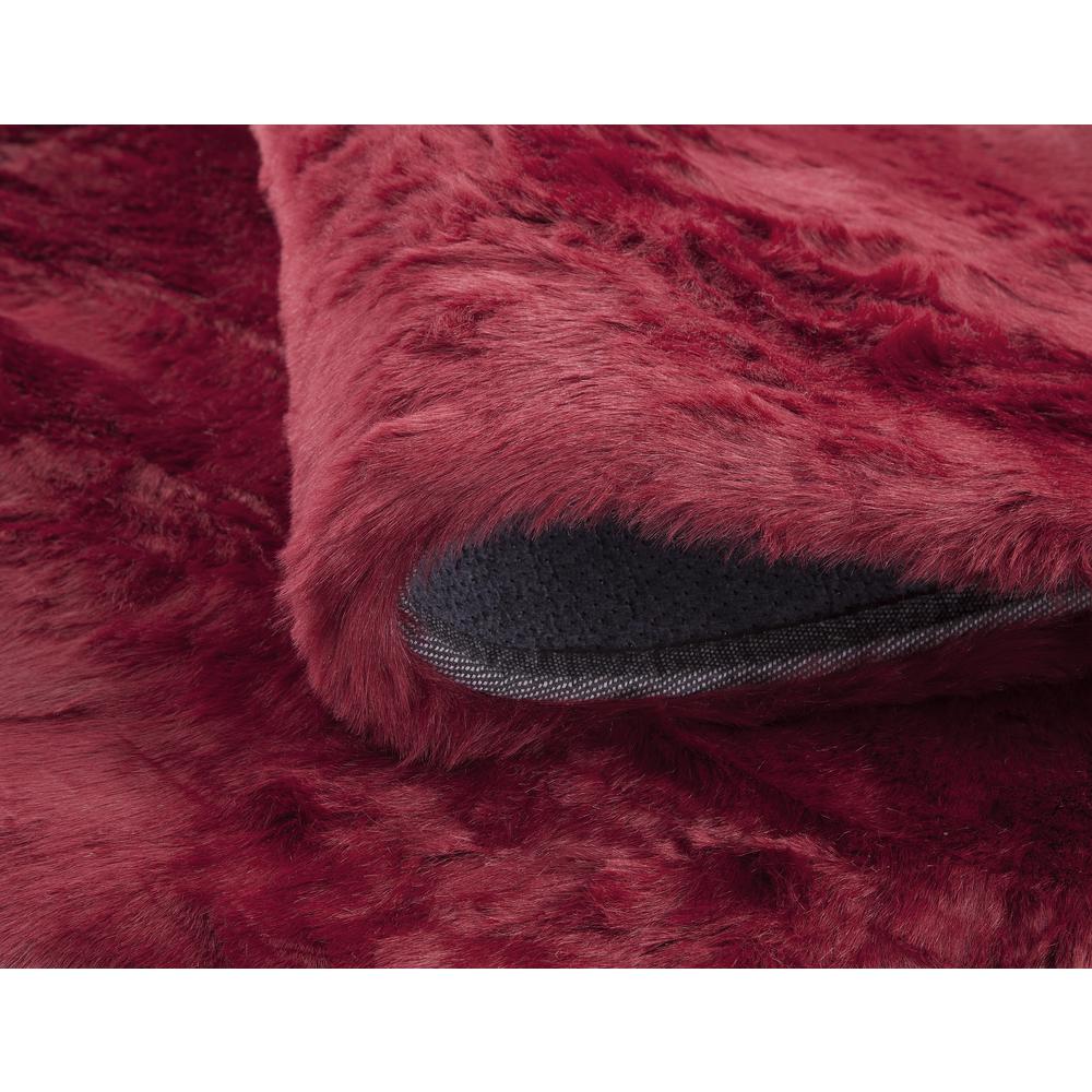 Mink Ruby Faux Fur Area Rug, 5' x 8'