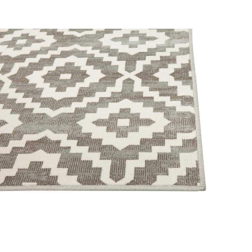 Sonoma Verona Silver-Grey/White Area Rug, 7'10" x 10'1"