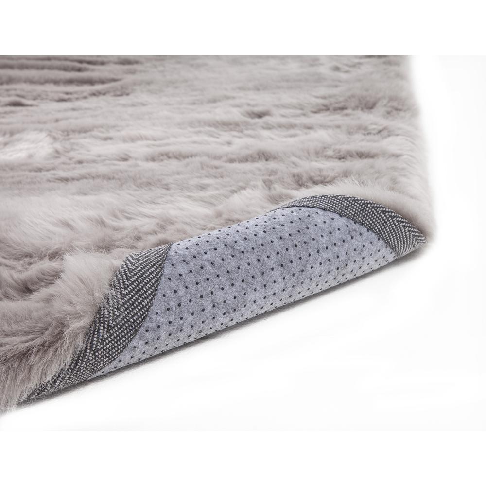Mink  Silver Faux Fur Area Rug, 5' x 8'