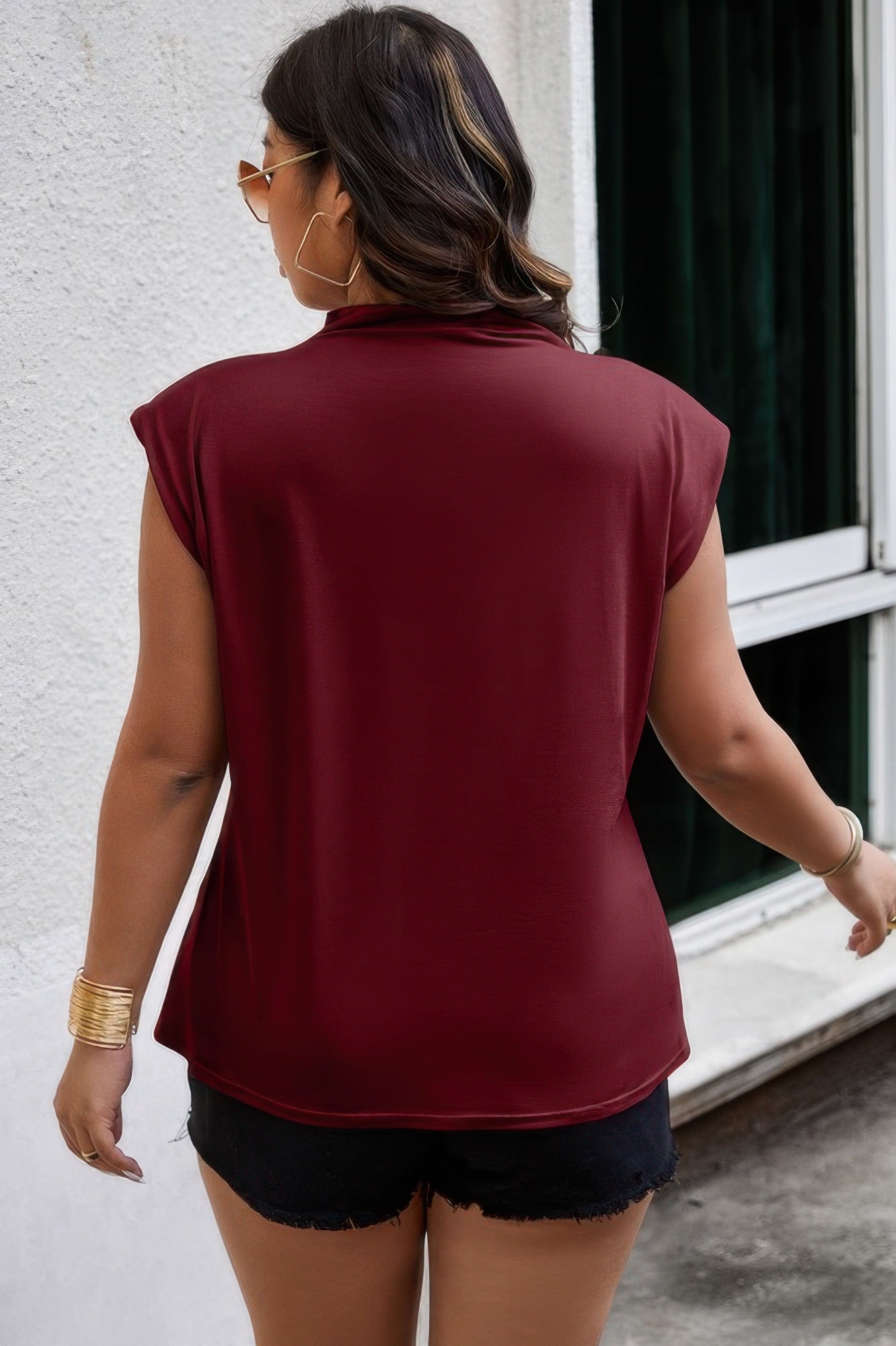 Plus Solid Pleated Sleeveless Elastic Fit Shirt